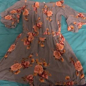 XHRLARATION floral off the shoulder romper